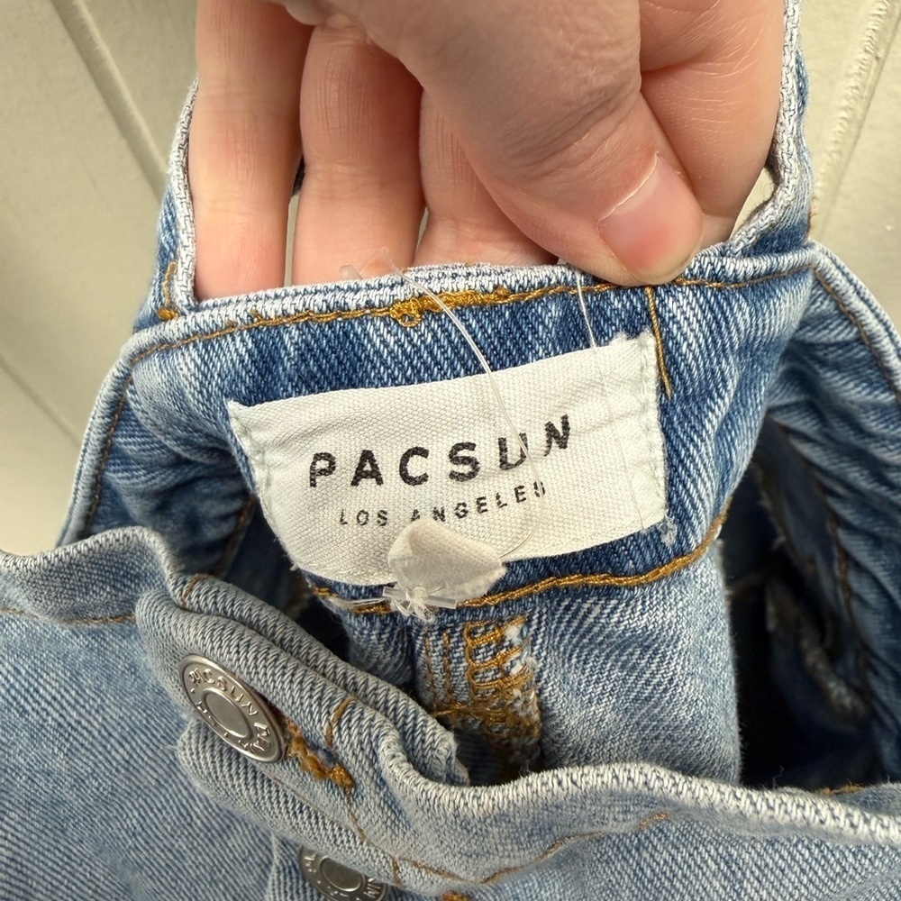 PacSun Light Wash Denim Button Down Overall Mini Skirt Size Large - Picture 5 of 5